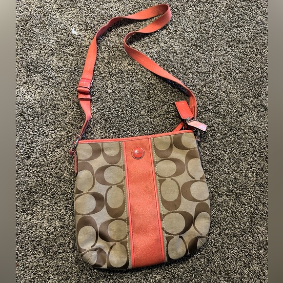 Coach Cross Body Purse - Picture 1 of 3